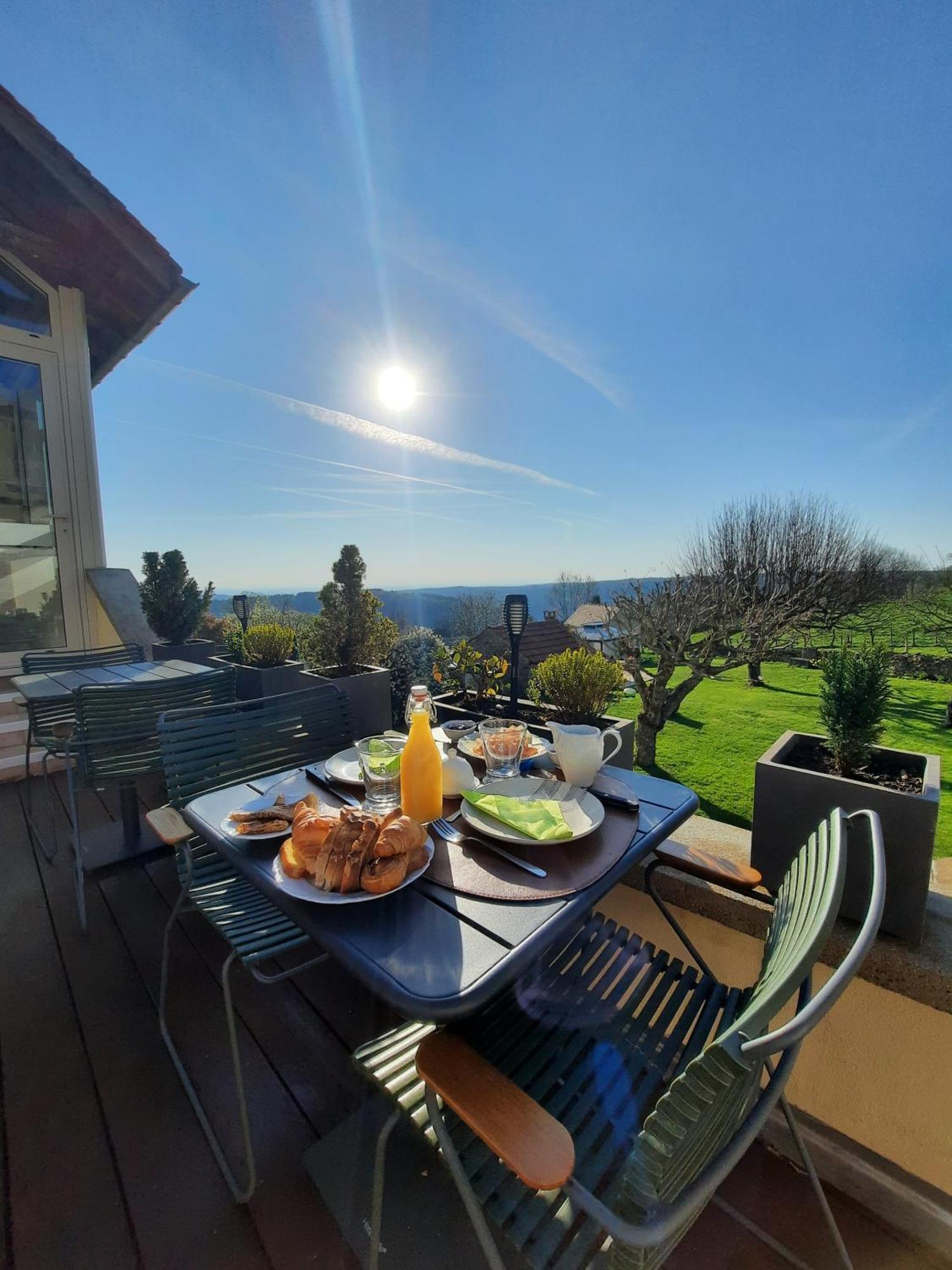 Au Dela Des Vignes Bed & Breakfast Baubigny Exterior photo
